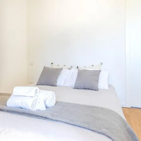 Over The Sky Of The Motor Valley - Luxury Penthouse * Modena